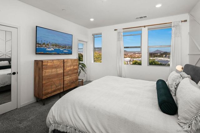 16755 Coyote Bush 55, San Diego, CA 92127