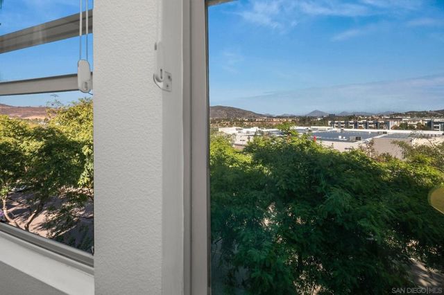 16755 Coyote Bush 55, San Diego, CA 92127