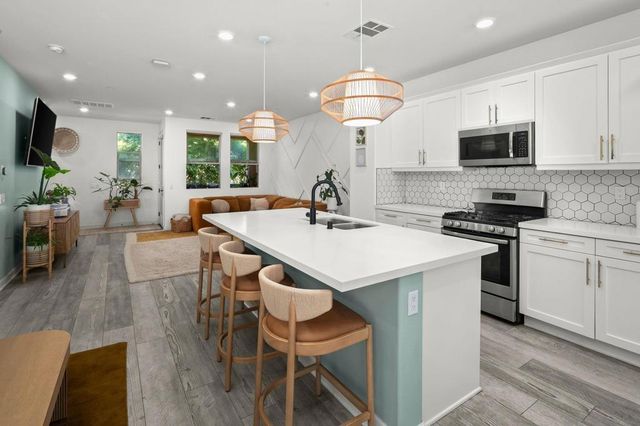 16755 Coyote Bush 55, San Diego, CA 92127