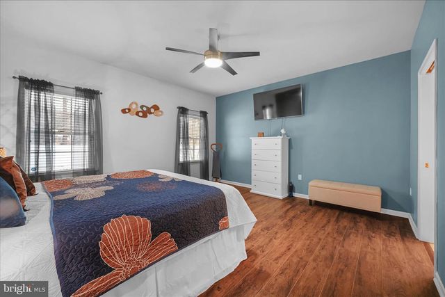 5238 ELIZABETHTOWN RD, Palmyra, PA 17078