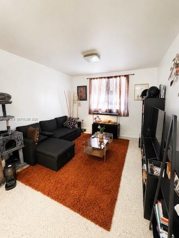 652 NW 3rd Street 306, Miami, FL 33128