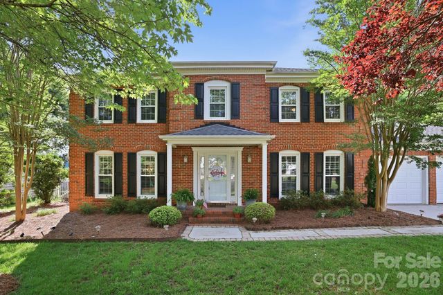4612 Deanscroft Drive, Charlotte, NC 28226