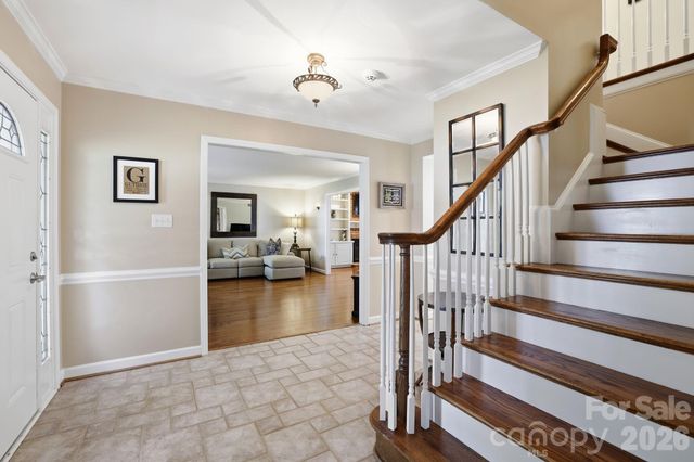 4612 Deanscroft Drive, Charlotte, NC 28226