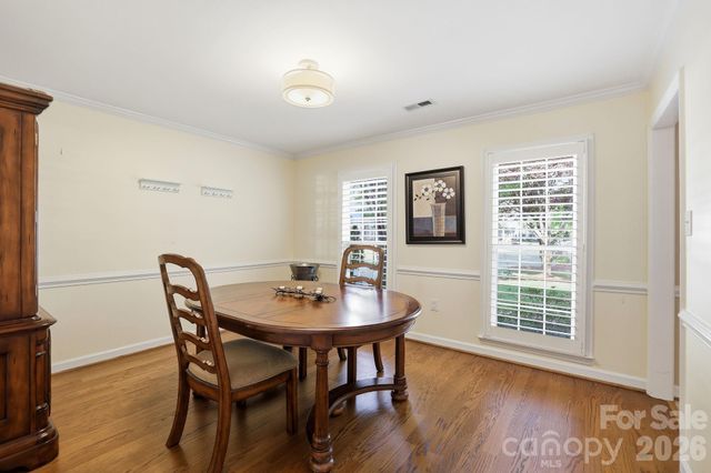 4612 Deanscroft Drive, Charlotte, NC 28226