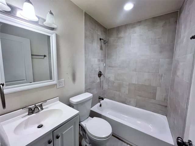 715 Elm Street, Mckinney, TX 75069