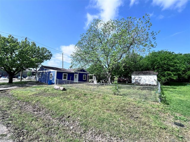 715 Elm Street, Mckinney, TX 75069