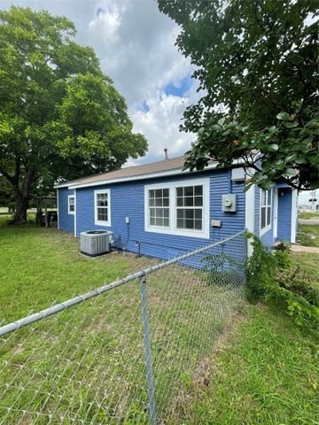 715 Elm Street, Mckinney, TX 75069