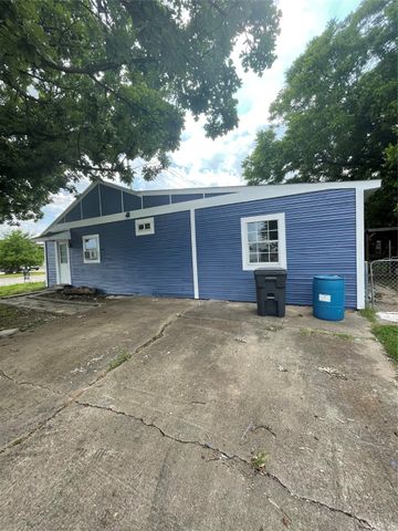 715 Elm Street, Mckinney, TX 75069