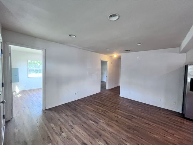 715 Elm Street, Mckinney, TX 75069