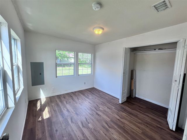 715 Elm Street, Mckinney, TX 75069
