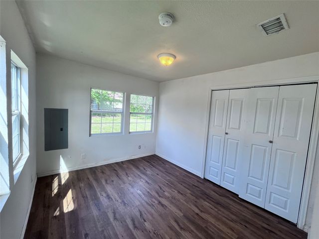 715 Elm Street, Mckinney, TX 75069