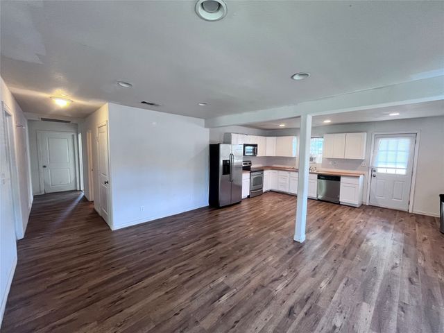 715 Elm Street, Mckinney, TX 75069