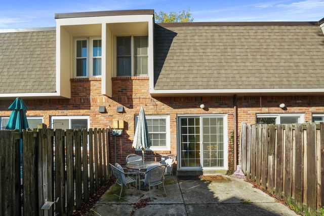 1594 Lafayette Drive, Columbus, OH 43220