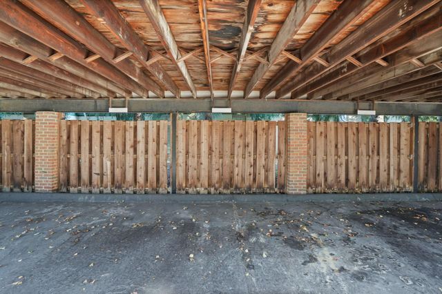 1594 Lafayette Drive, Columbus, OH 43220