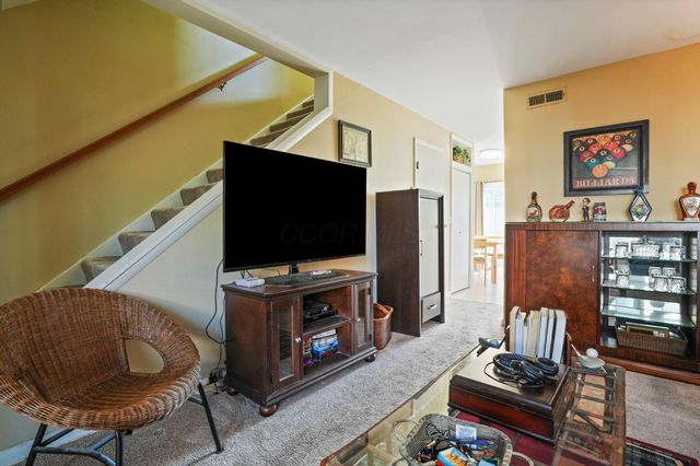 1594 Lafayette Drive, Columbus, OH 43220