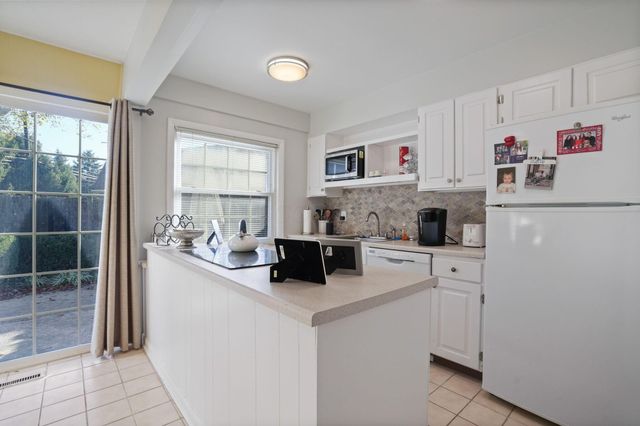 1594 Lafayette Drive, Columbus, OH 43220