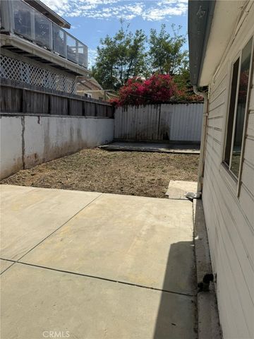 25601 Crenshaw Boulevard, Torrance, CA 90505