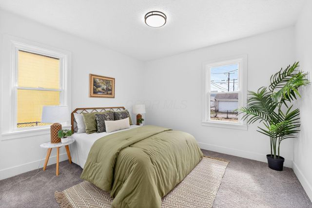 1099 Lawrence Drive, Columbus, OH 43207