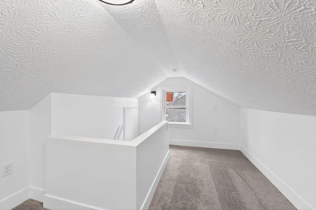 1099 Lawrence Drive, Columbus, OH 43207