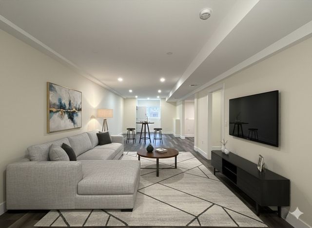 200 Adams Street, Quincy, MA 02169