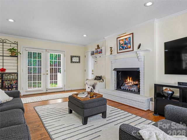 72 Brookwood Road, Asheville, NC 28804