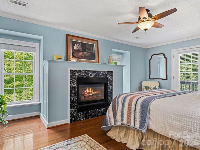72 Brookwood Road, Asheville, NC 28804