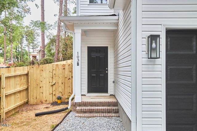 103 B Garden Street, Chapel Hill, NC 27517