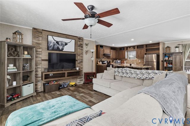 930 Evans Rd, Powhatan, VA 23139