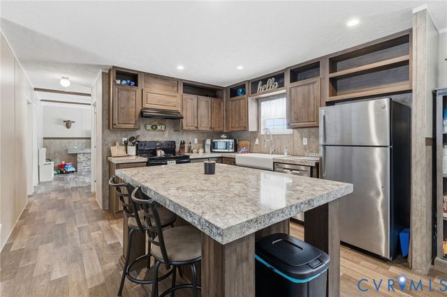 930 Evans Rd, Powhatan, VA 23139