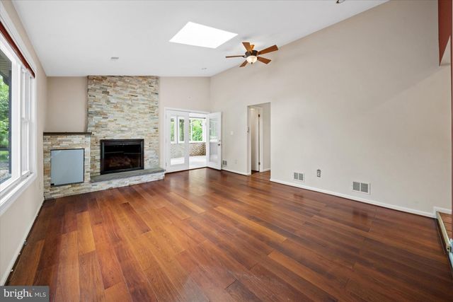 18 WRANGLER RD, Newark, DE 19711