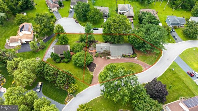 18 WRANGLER RD, Newark, DE 19711