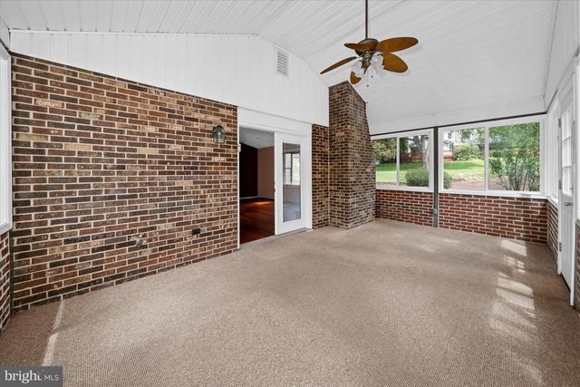 18 WRANGLER RD, Newark, DE 19711