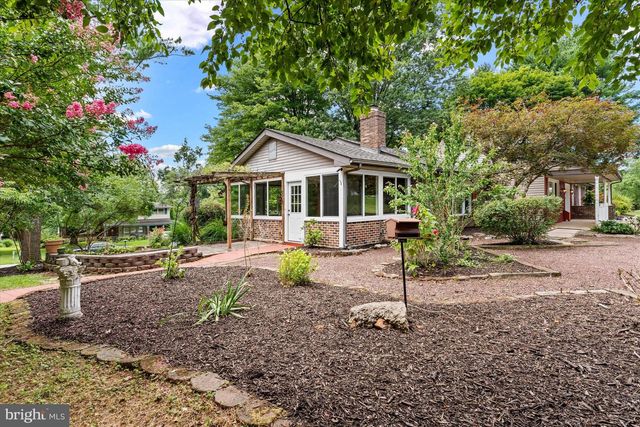 18 WRANGLER RD, Newark, DE 19711