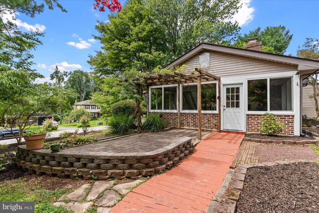 18 WRANGLER RD, Newark, DE 19711
