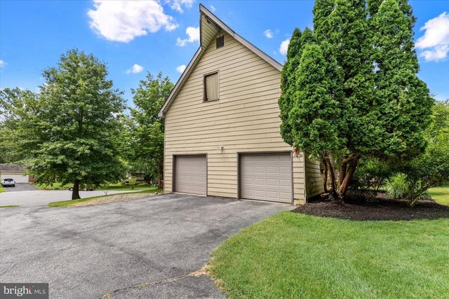 18 WRANGLER RD, Newark, DE 19711