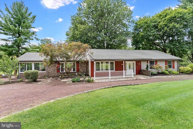 18 WRANGLER RD, Newark, DE 19711