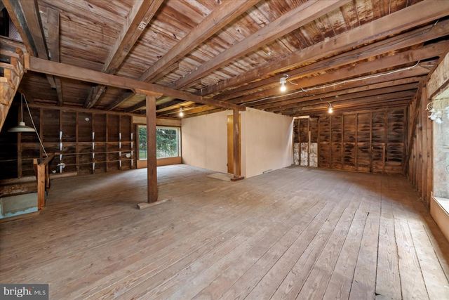 18 WRANGLER RD, Newark, DE 19711