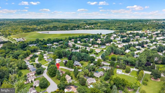 18 WRANGLER RD, Newark, DE 19711