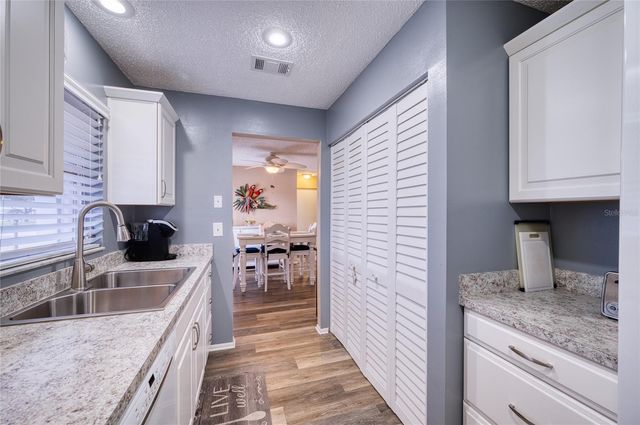 3803 41ST STREET COURT W 3803, Bradenton, FL 34205