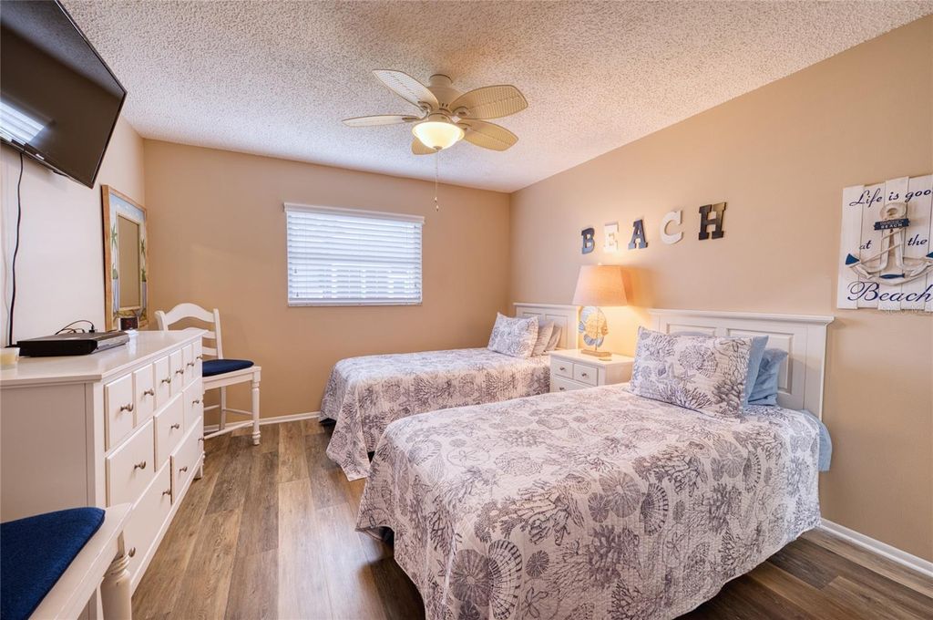 Image 14 of property listing at 3803 41ST STREET COURT W 3803, Bradenton, FL 34205