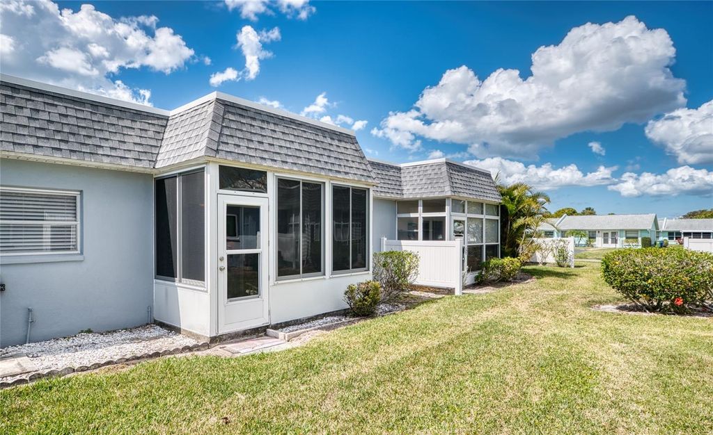 Image 23 of property listing at 3803 41ST STREET COURT W 3803, Bradenton, FL 34205