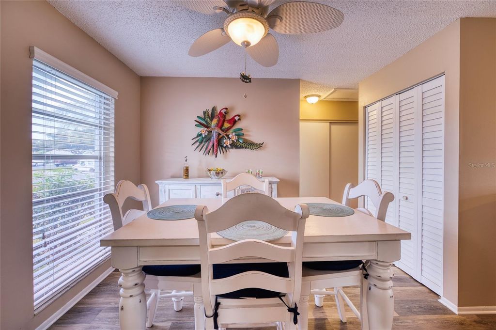 Image 5 of property listing at 3803 41ST STREET COURT W 3803, Bradenton, FL 34205