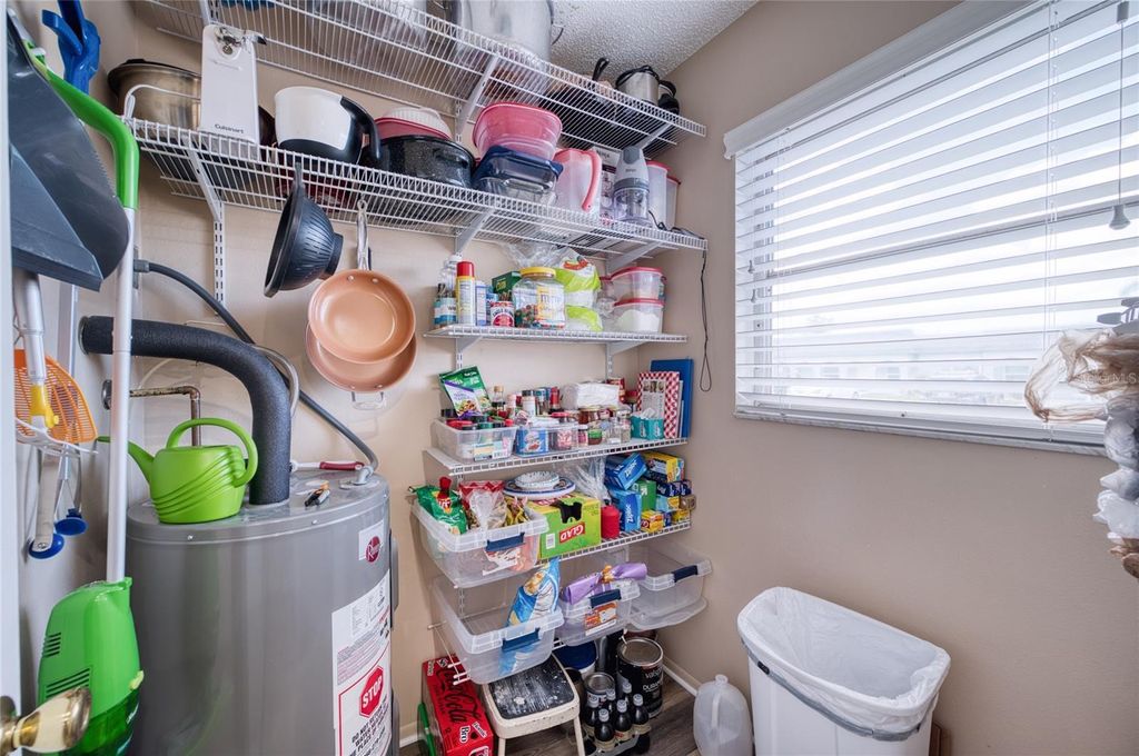 Image 9 of property listing at 3803 41ST STREET COURT W 3803, Bradenton, FL 34205