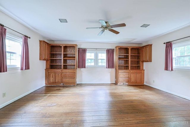42 Fleming Road, Wyoming, OH 45215