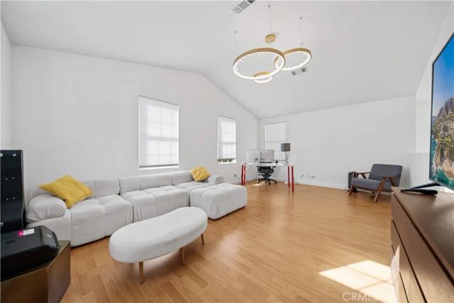 13050 Arborwalk Ln, Tustin, CA 92782