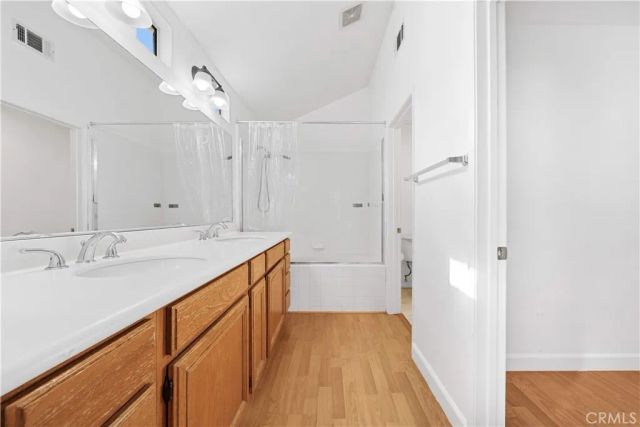 13050 Arborwalk Ln, Tustin, CA 92782