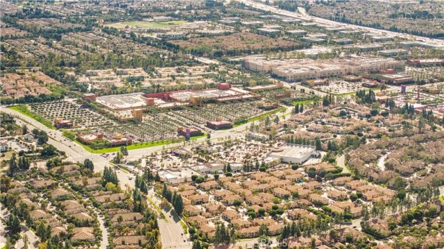 13050 Arborwalk Ln, Tustin, CA 92782