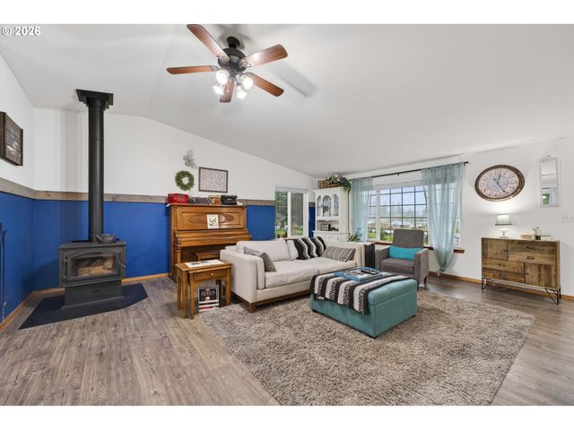 11616 LEWIS RIVER Rd, Ariel, WA 98603