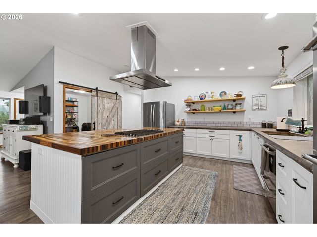 11616 LEWIS RIVER Rd, Ariel, WA 98603