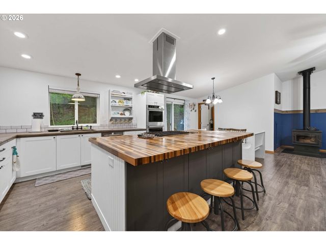 11616 LEWIS RIVER Rd, Ariel, WA 98603